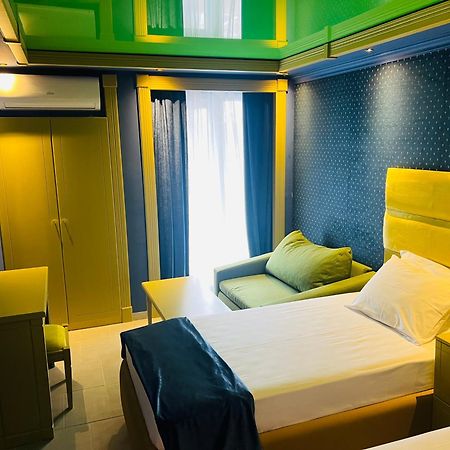 Hotel Craiova By Phoenicia Blue View Olimp Buitenkant foto