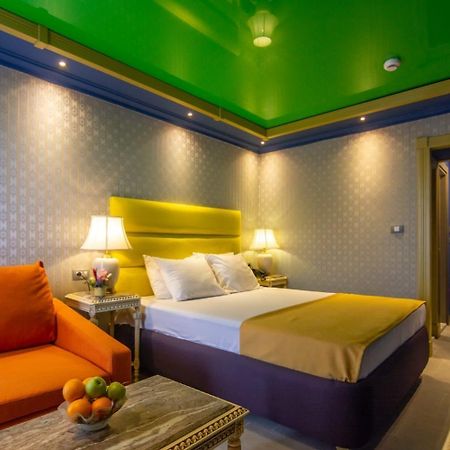 Hotel Craiova By Phoenicia Blue View Olimp Buitenkant foto